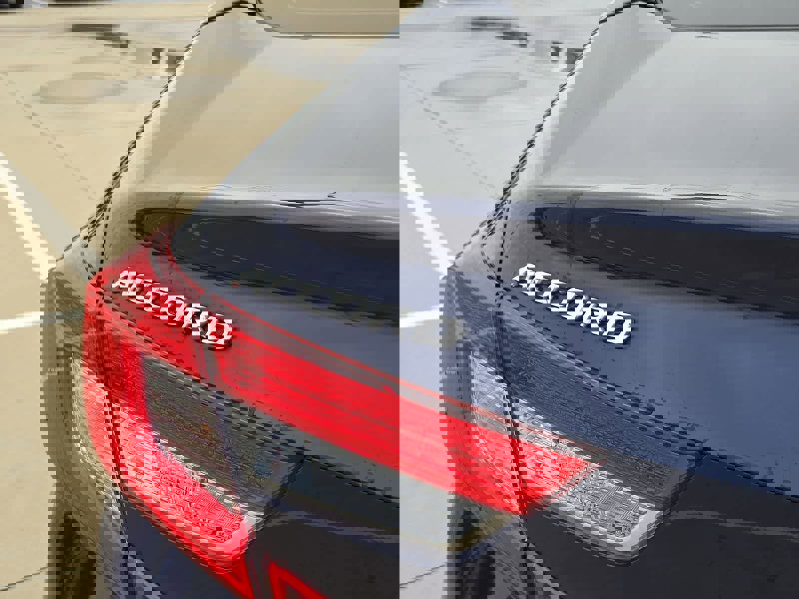 Used 2018 Honda Accord EX-L image 11