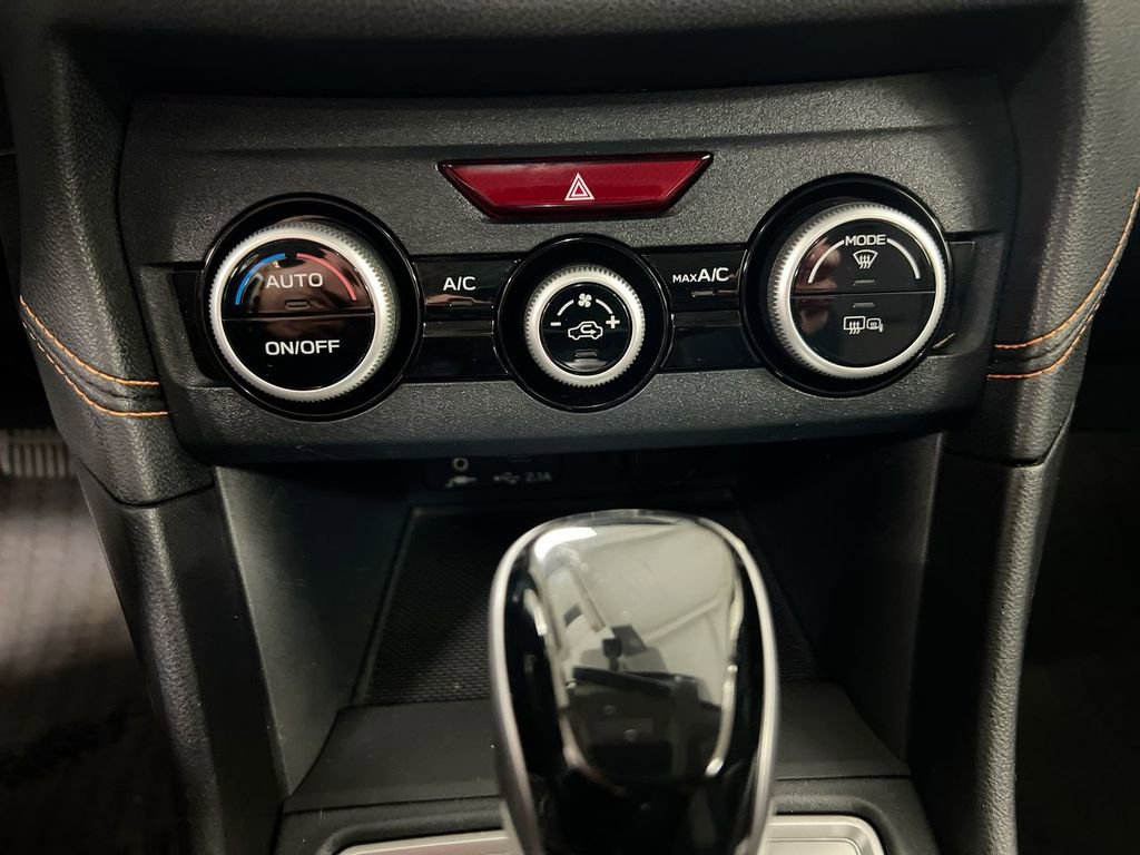 Used 2022 Subaru Crosstrek 2.0i Premium w/ Popular Package #3 image 16