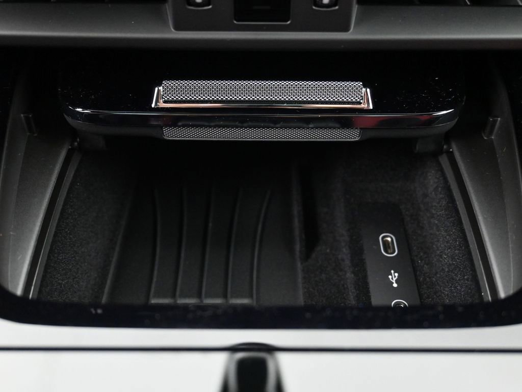 New 2026 Porsche Cayenne E-Hybrid Coupe image 24