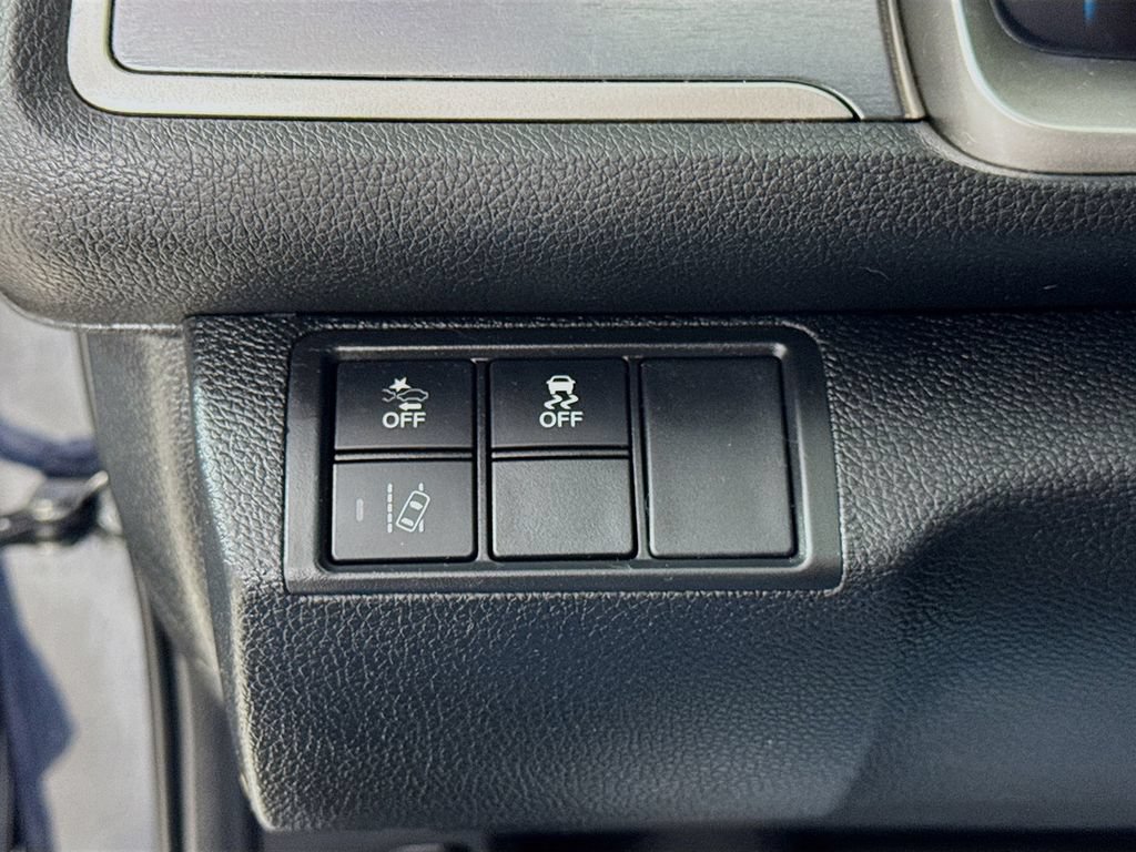 Used 2017 Honda Civic Touring image 13