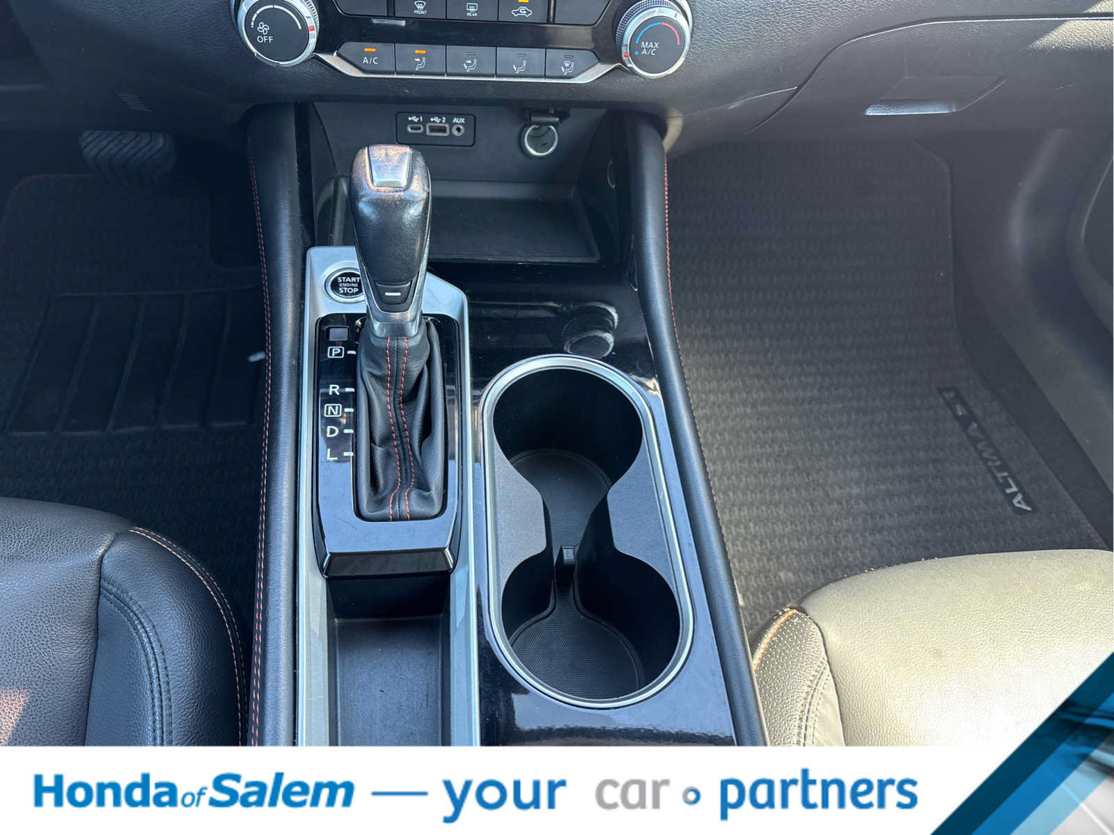 Used 2024 Nissan Altima 2.5 SR FWD image 17