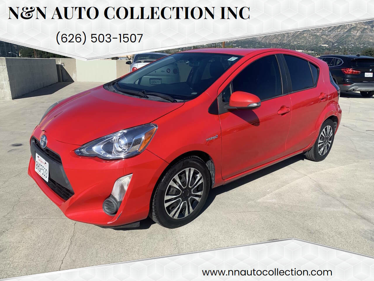 Used 2015 Toyota Prius C Three FWD image 1