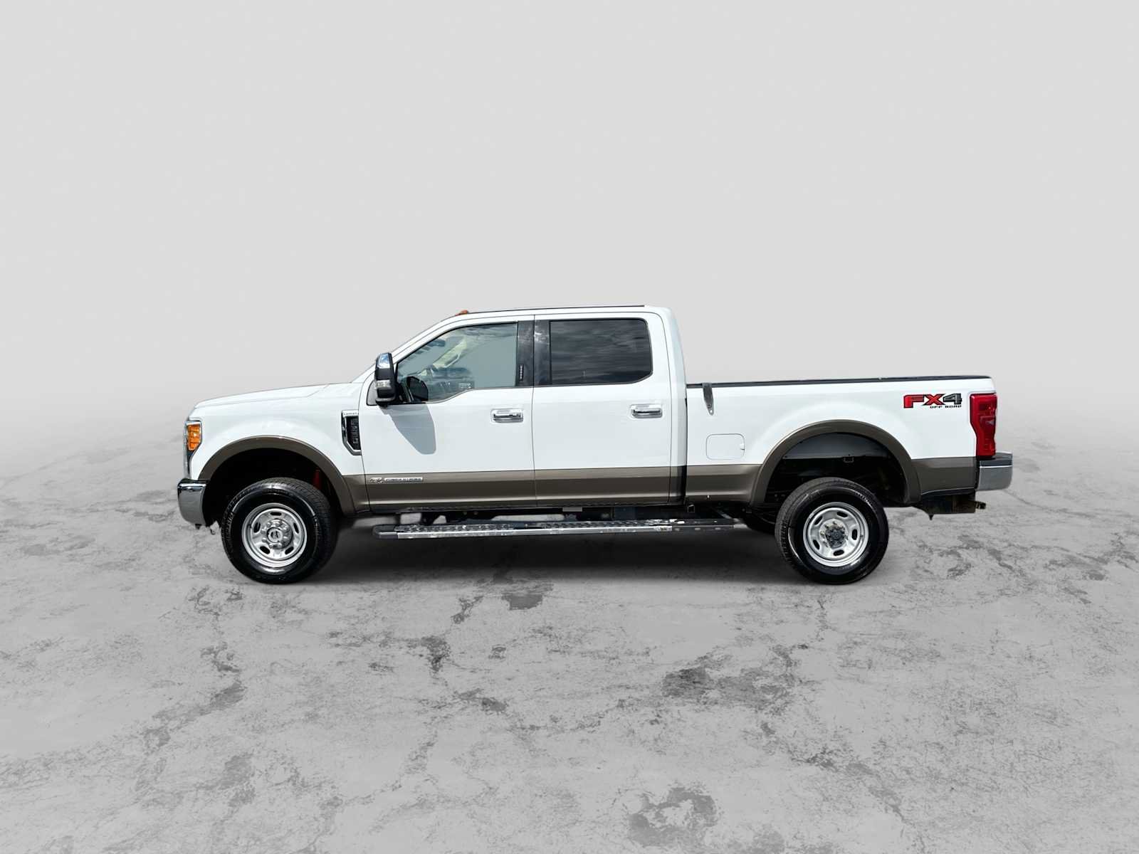 Used 2017 Ford F350 Lariat w/ Lariat Ultimate Package AWD/4WD image 5