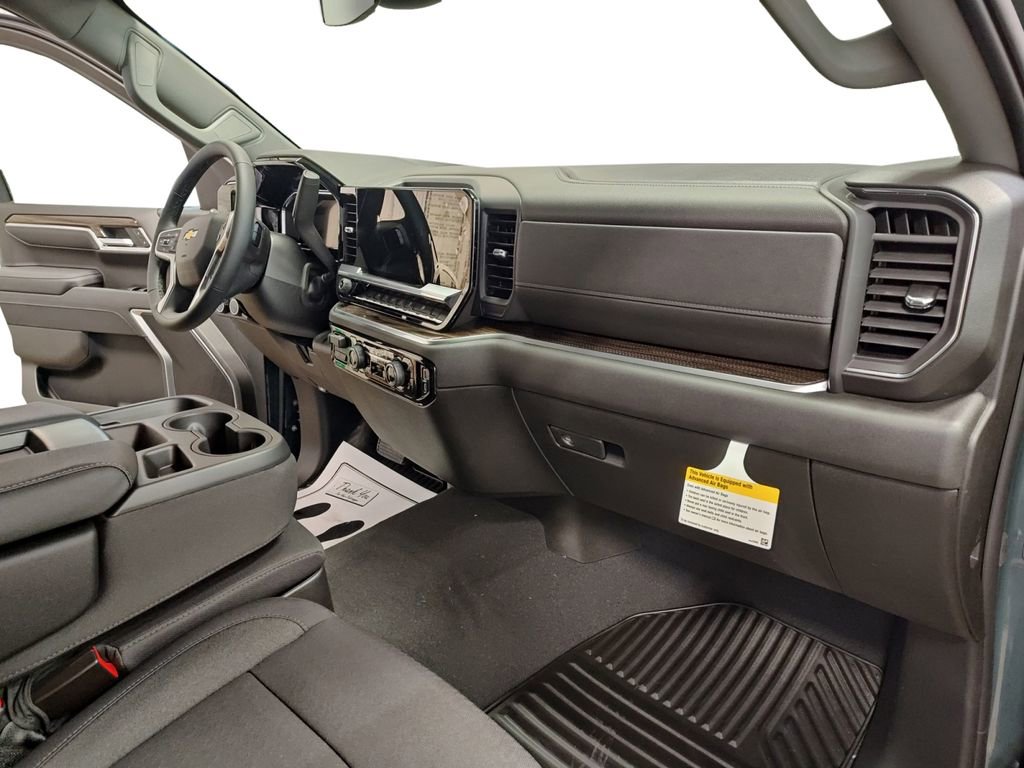 New 2026 Chevrolet Silverado 1500 LT AWD/4WD image 15