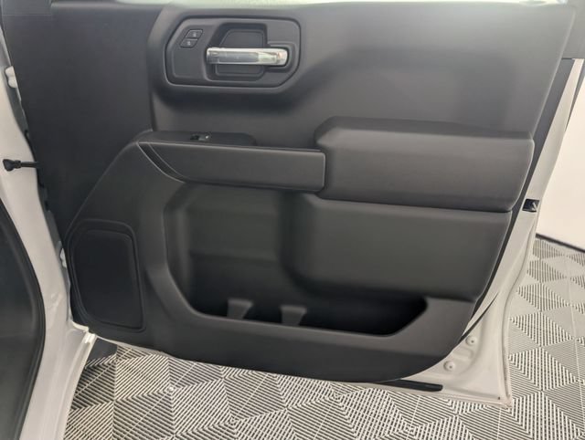 Certified 2023 Chevrolet Silverado 1500 Custom RWD image 30