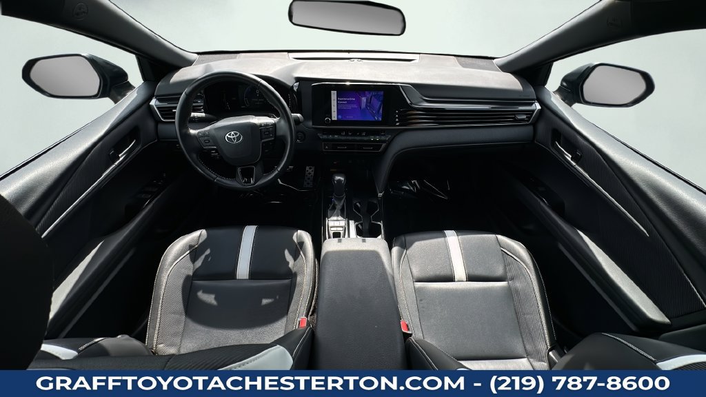 Used 2025 Toyota Camry SE FWD image 14