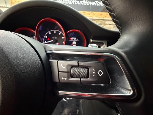 Used 2022 Porsche Macan AWD/4WD image 27