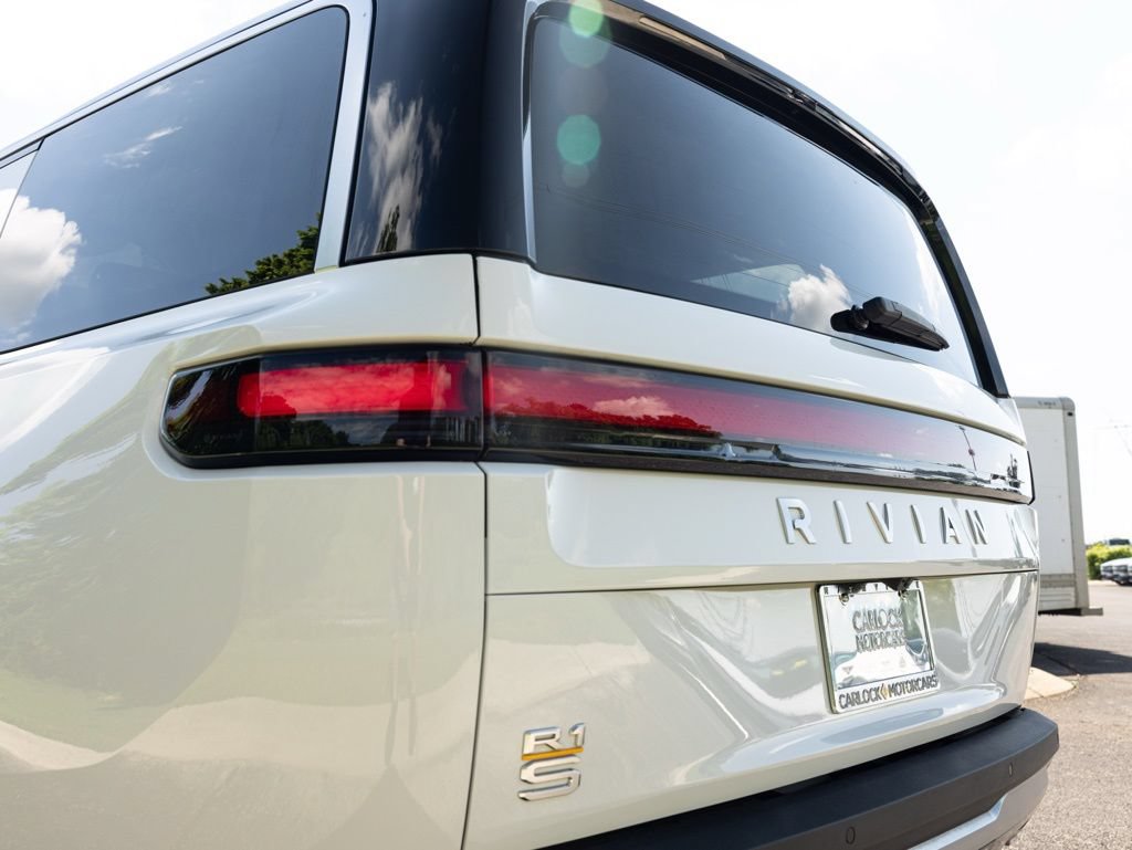 Used 2023 Rivian R1S Launch Edition AWD/4WD image 50