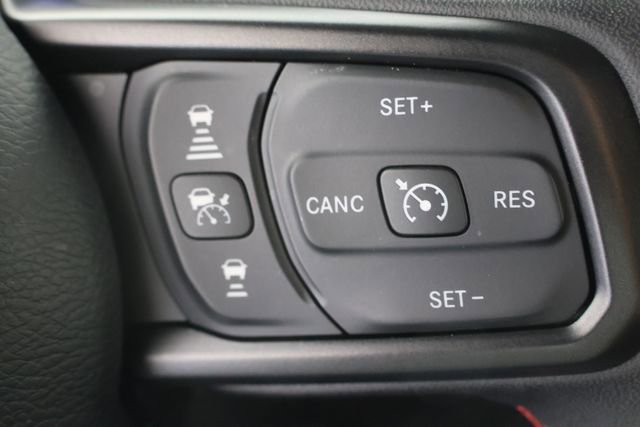 Used 2024 Jeep Wrangler Unlimited Rubicon image 12