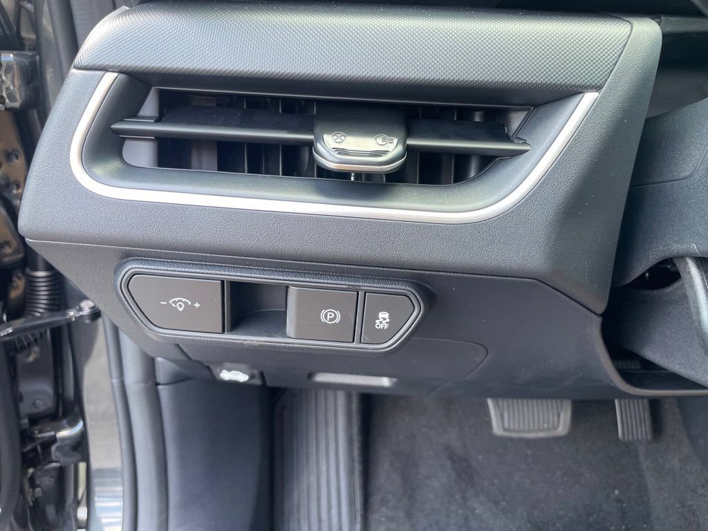 New 2026 Kia K4 FWD image 11