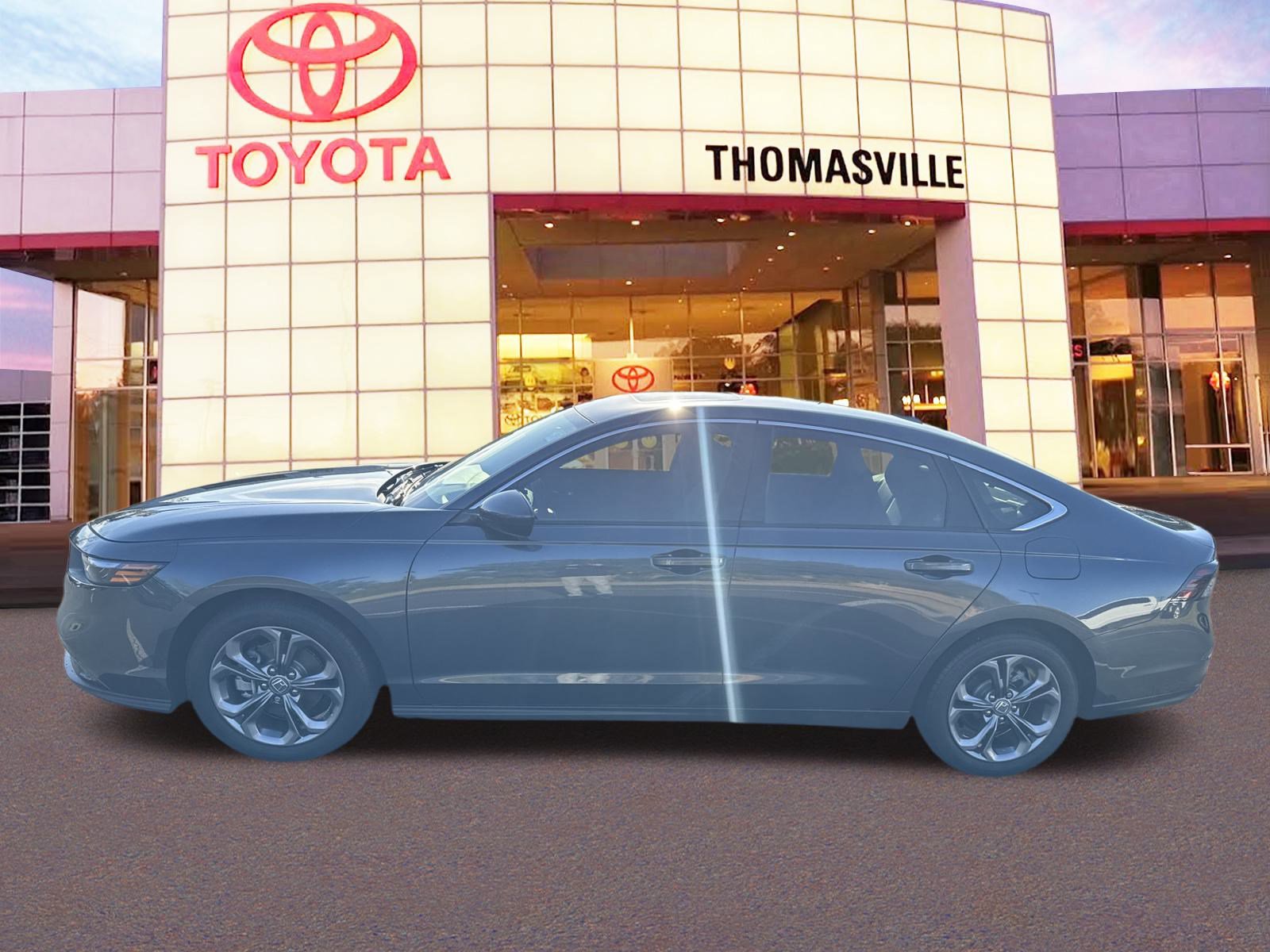 Used 2023 Honda Accord EX image 8