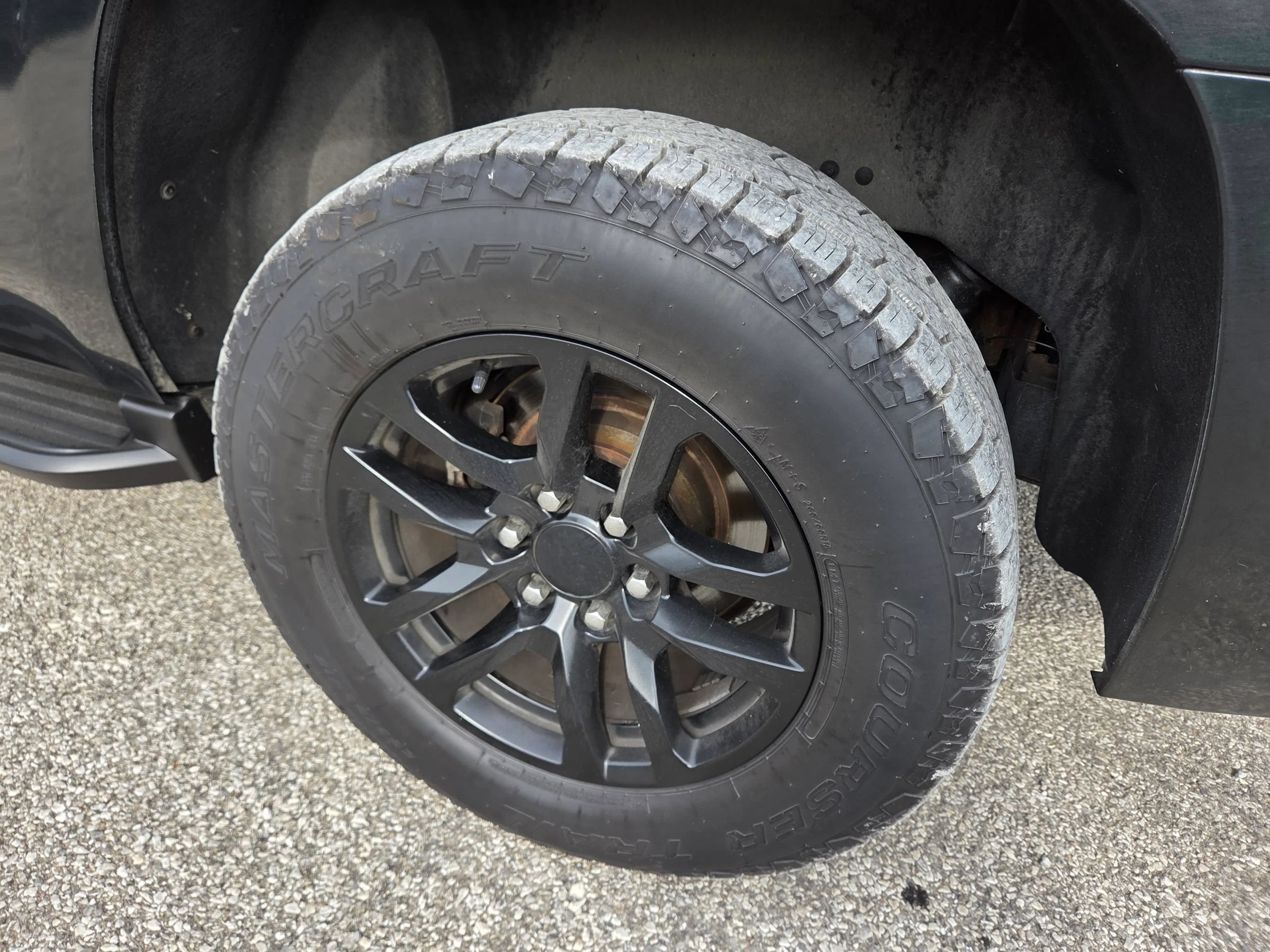 Used 2016 Chevrolet Tahoe LT AWD/4WD image 12