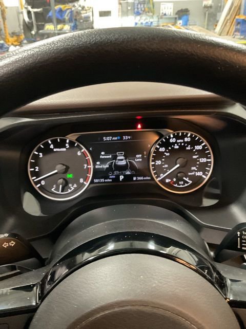 Used 2023 Nissan Rogue SV image 14