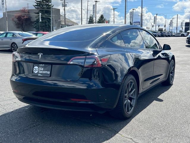 Used 2023 Tesla Model 3 Standard Range image 5