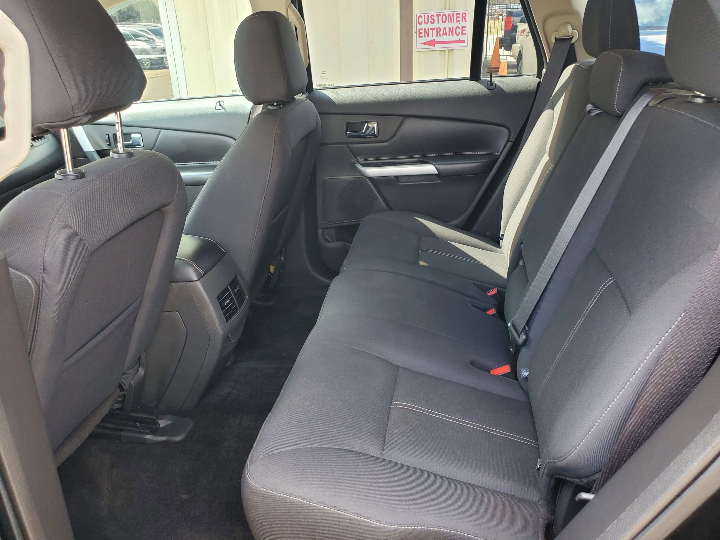 Used 2013 Ford Edge SE FWD image 22