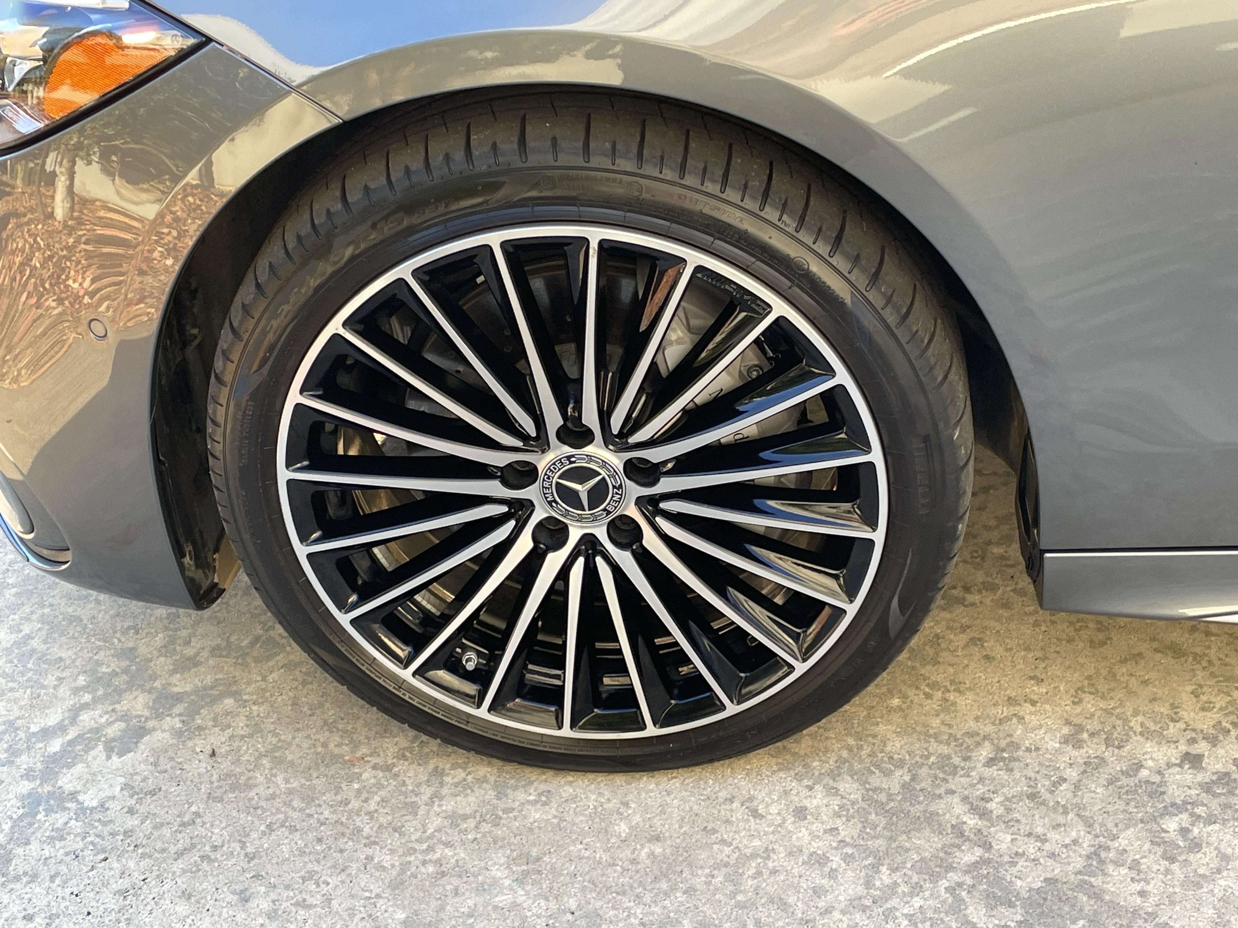 Certified 2025 Mercedes-Benz C 300 4MATIC Sedan image 17