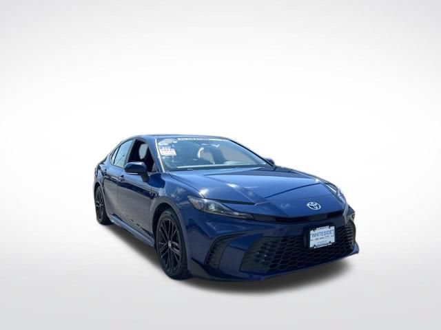 Used 2025 Toyota Camry SE