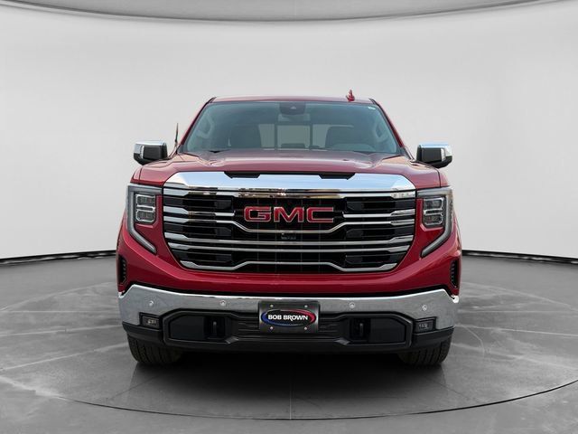 Used 2024 GMC Sierra 1500 SLT w/ SLT Premium Plus Package AWD/4WD image 8