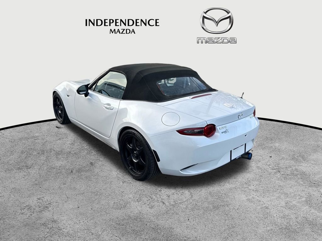 Used 2021 MAZDA MX-5 Miata Grand Touring image 5