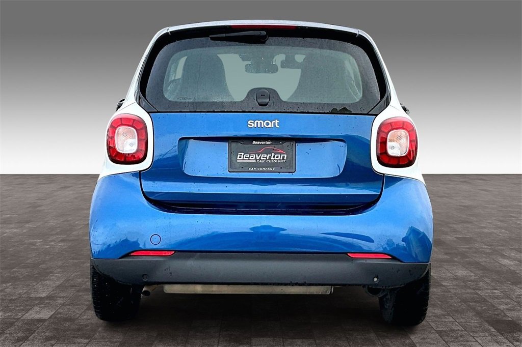 Used 2016 smart fortwo Prime image 5