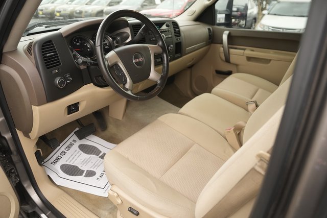 Used 2014 GMC Sierra 2500 SLE image 8