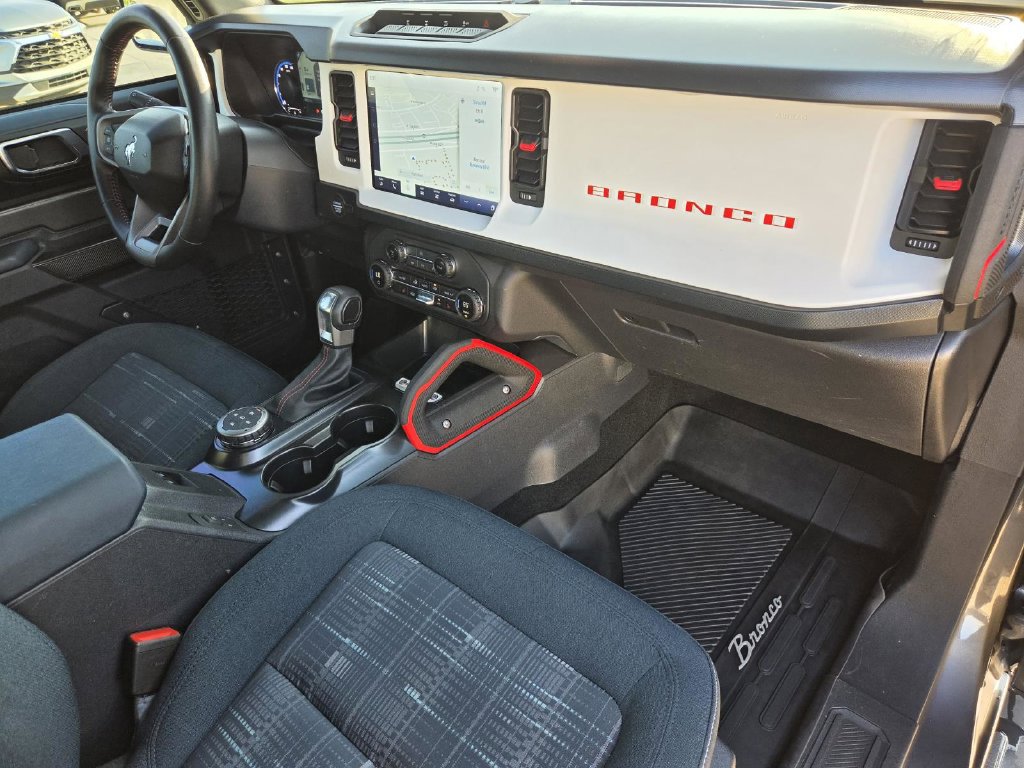 Used 2024 Ford Bronco Heritage Edition AWD/4WD image 8