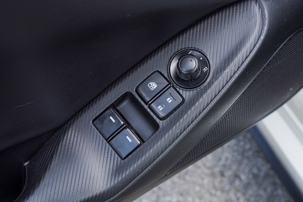 Used 2021 MAZDA MX-5 Miata RF Grand Touring RWD image 26