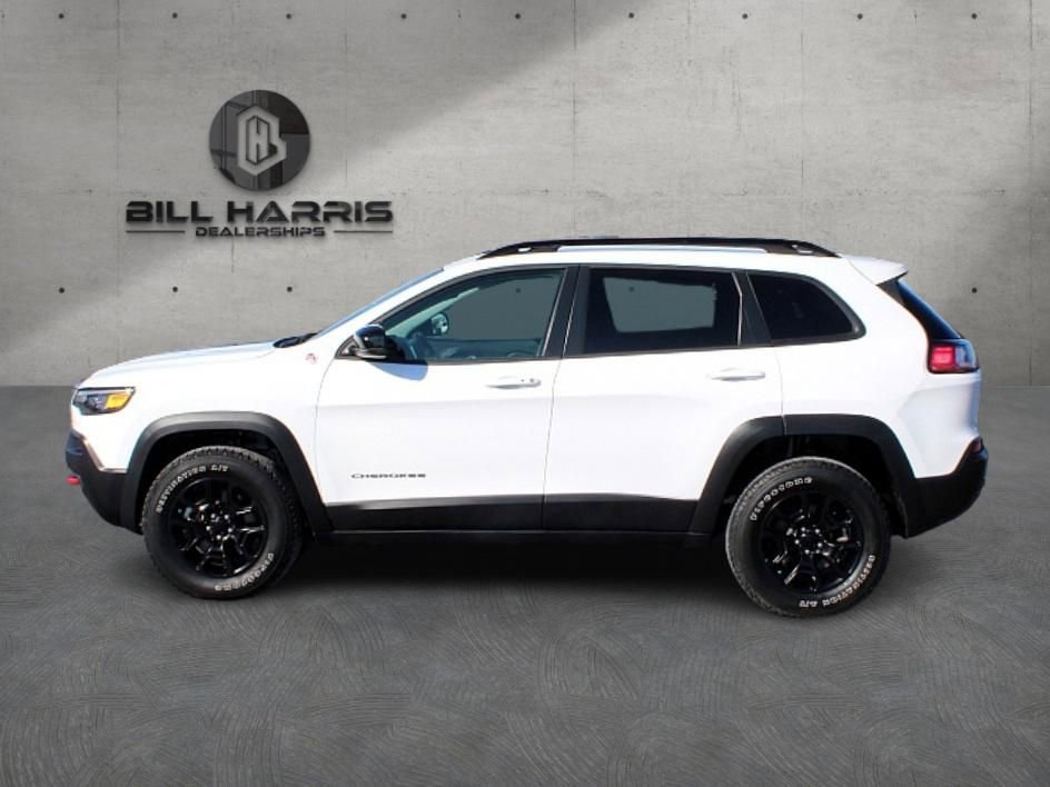 Used 2022 Jeep Cherokee Trailhawk w/ Comfort/Convenience Group image 7