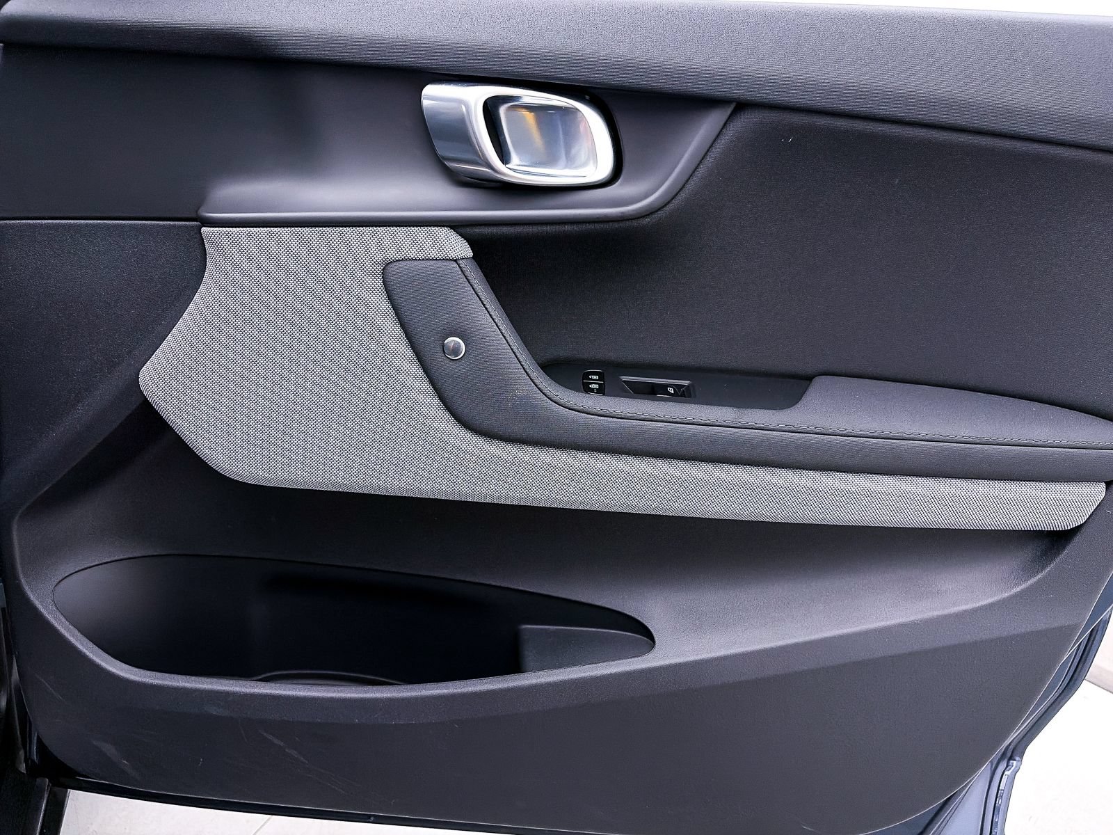 Used 2023 Polestar Polestar 2 AWD/4WD image 37