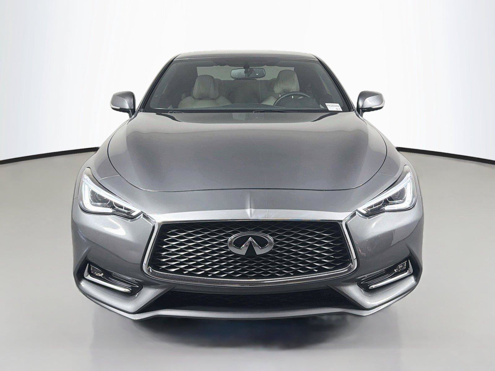 Used 2018 INFINITI Q60 3.0t Luxe RWD image 2
