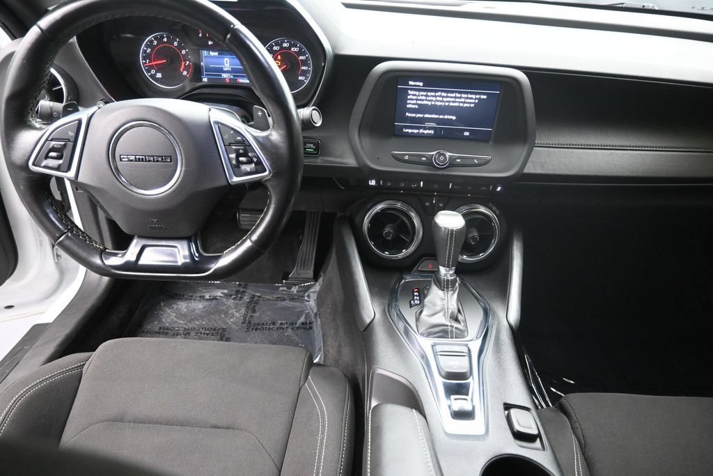 Used 2021 Chevrolet Camaro LT RWD image 15
