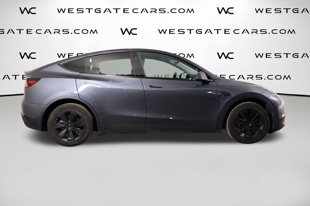 Used 2023 Tesla Model Y Long Range image 43