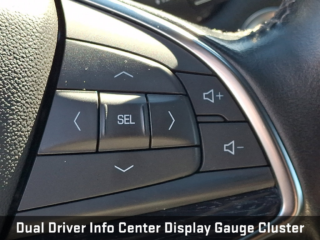 Used 2022 Cadillac XT5 Premium Luxury w/ Technology Package AWD/4WD image 31