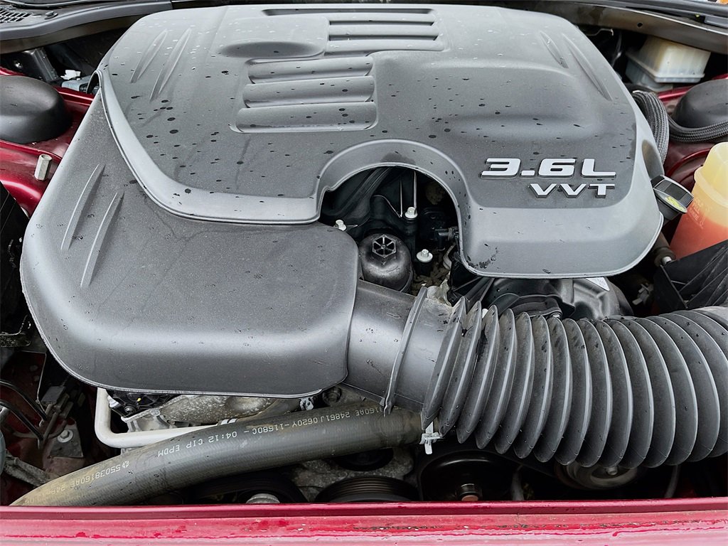 Used 2020 Dodge Challenger SXT w/ Blacktop Package image 27