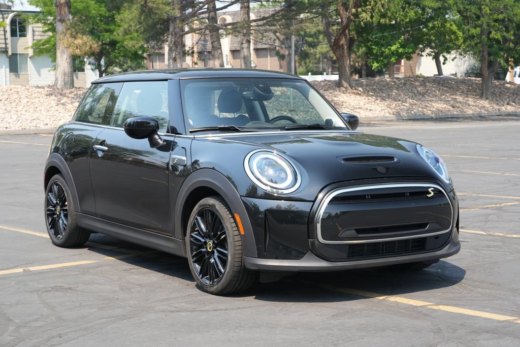 Certified 2024 MINI Cooper SE FWD image 7