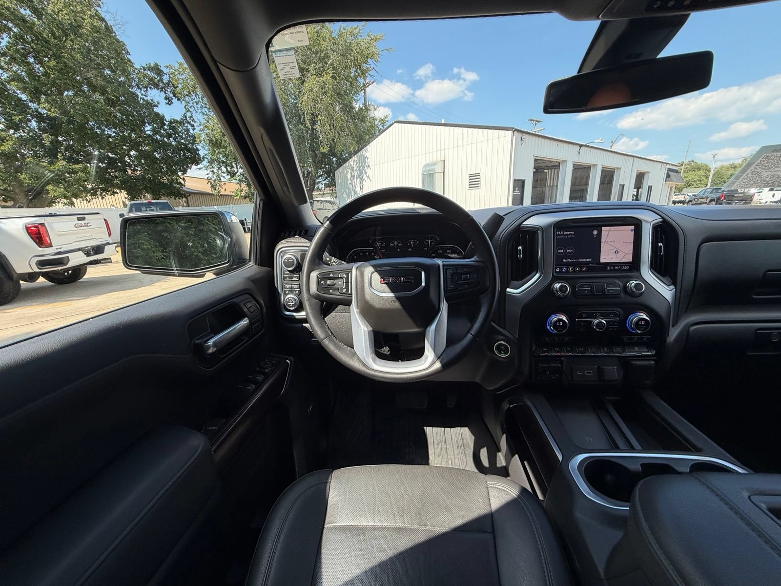 Used 2021 GMC Sierra 1500 SLT w/ SLT Premium Plus Package AWD/4WD image 2