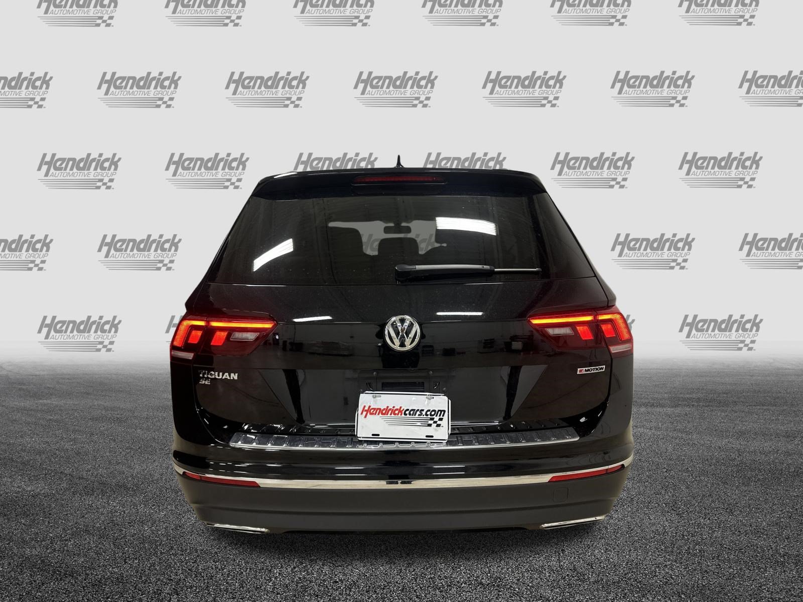 Used 2021 Volkswagen Tiguan SE AWD/4WD image 9