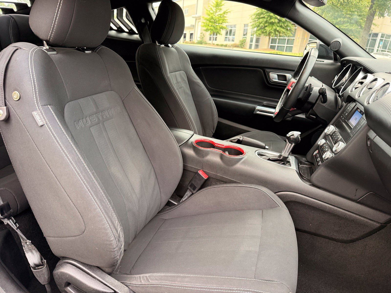 Used 2019 Ford Mustang Coupe RWD image 37