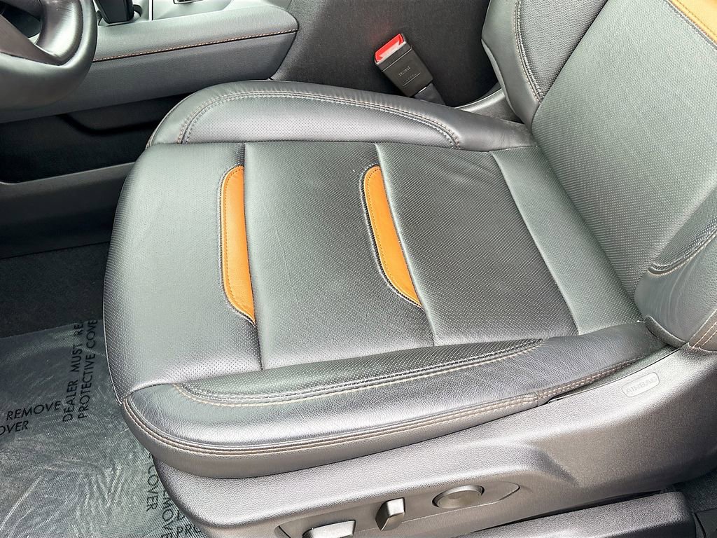 Used 2025 GMC Sierra 1500 AT4 image 20