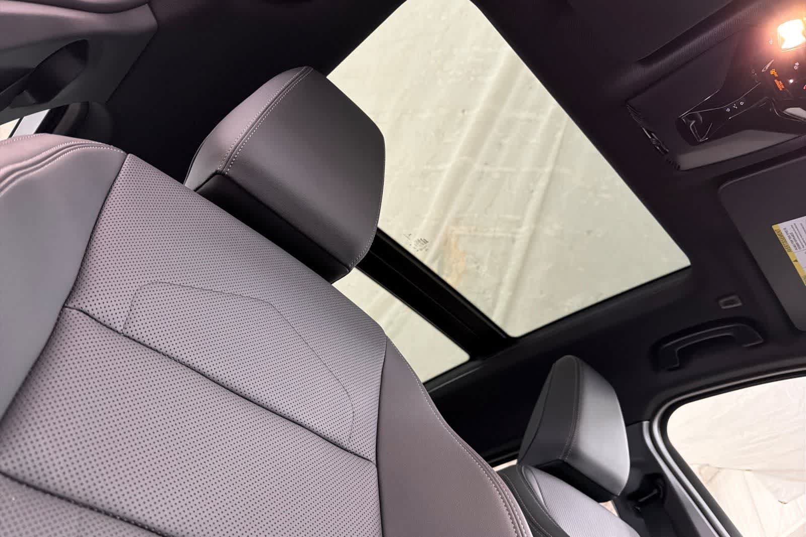 Used 2023 BMW X1 xDrive28i AWD/4WD image 17