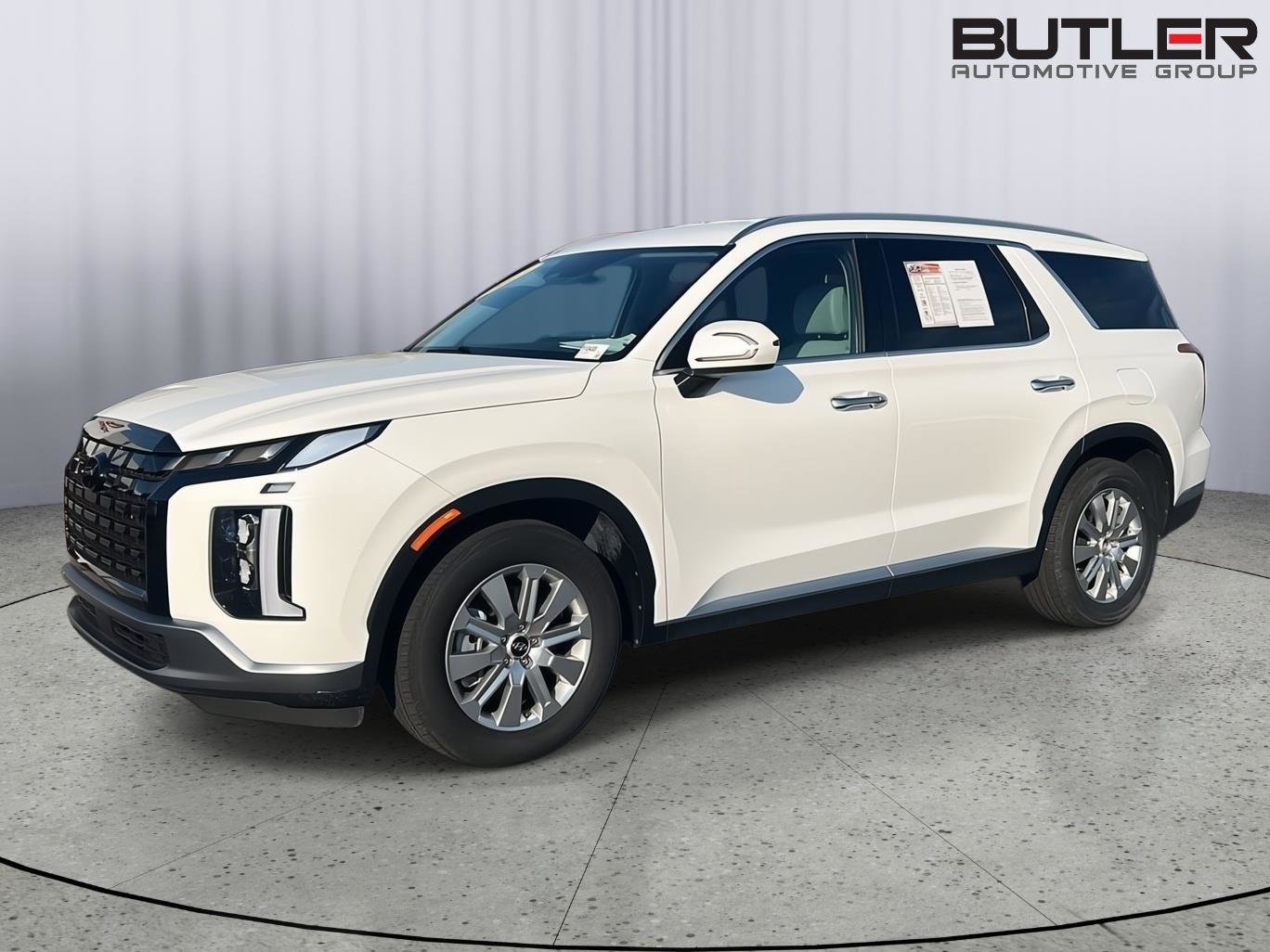 Used 2025 Hyundai Palisade SEL FWD image 1