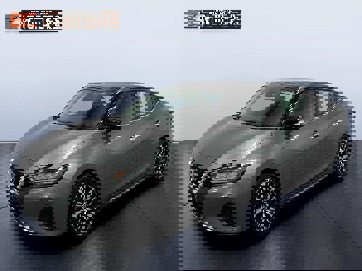 Used 2023 Nissan Maxima SL image 1