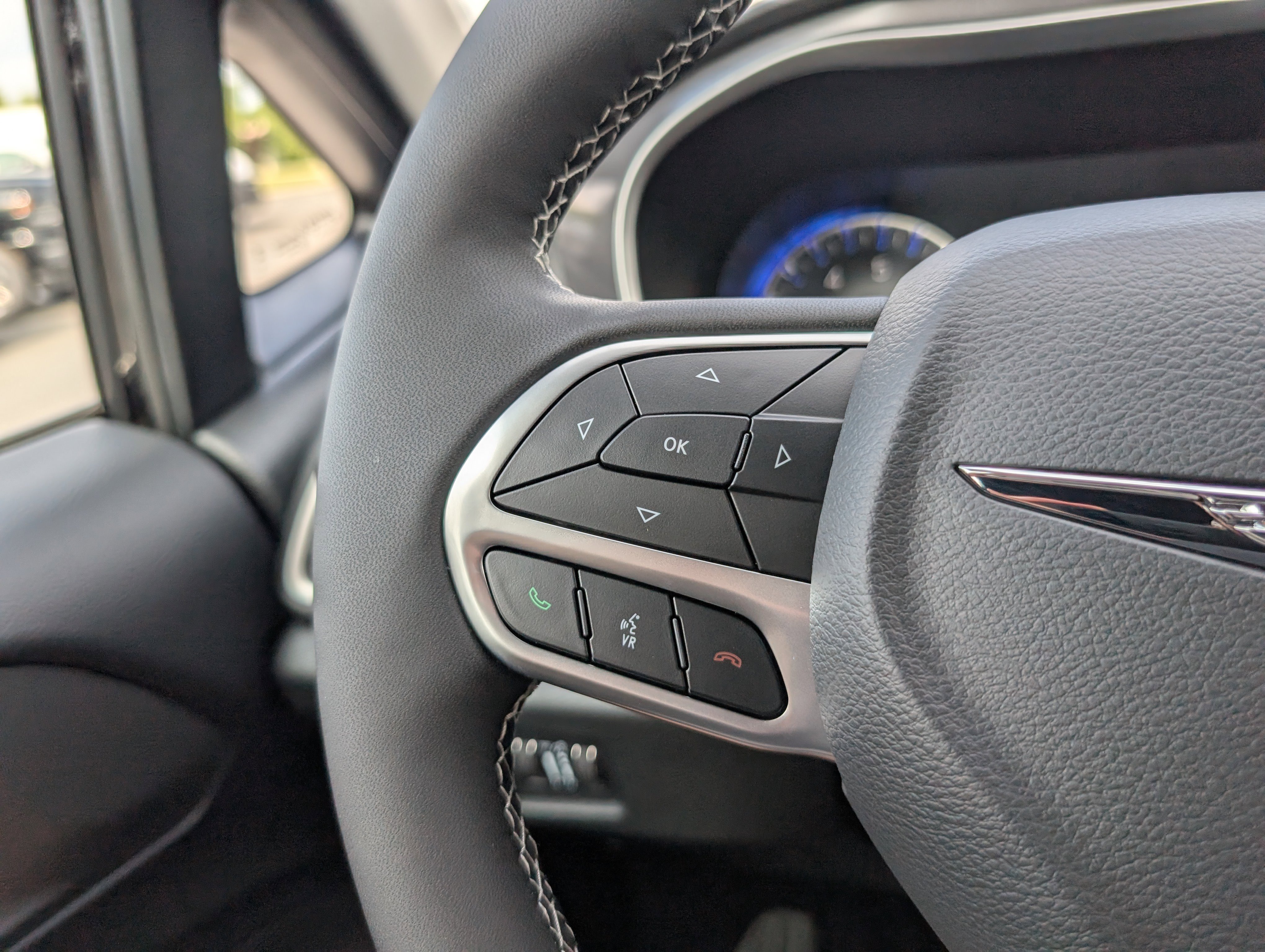 New 2026 Chrysler Voyager LX image 19