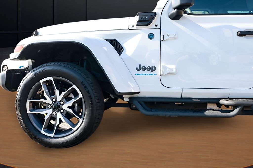 Used 2024 Jeep Wrangler Unlimited w/ Convenience Group image 7