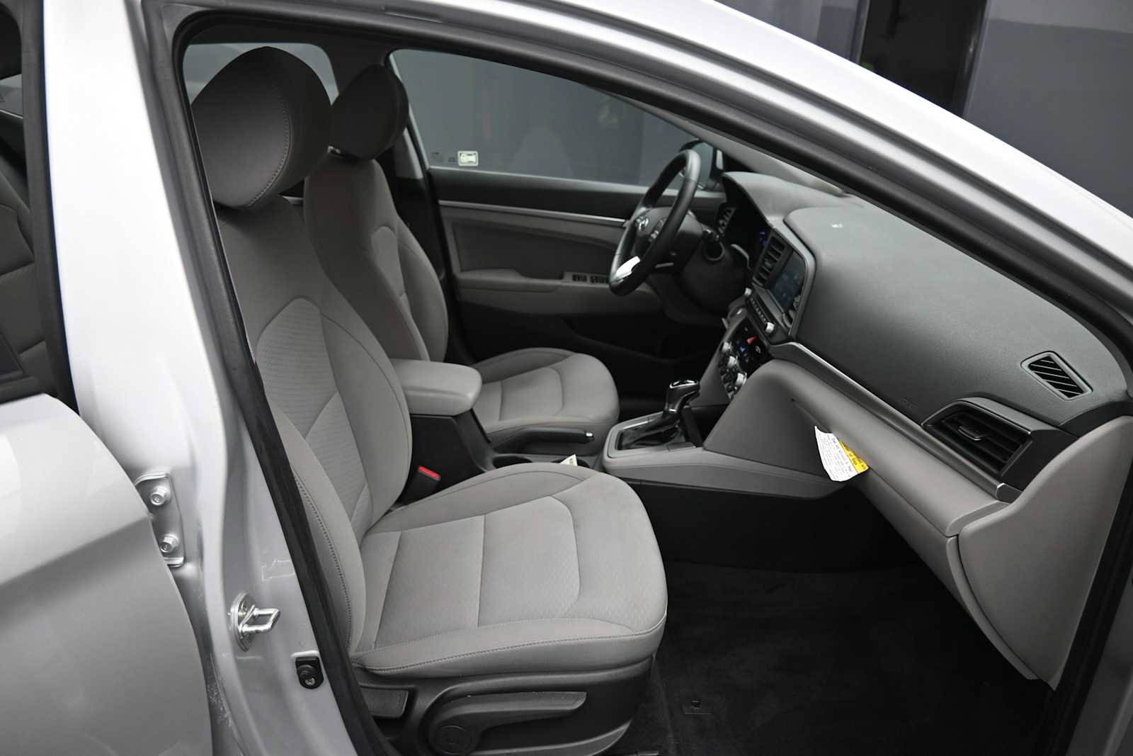 Used 2019 Hyundai Elantra Value Edition FWD image 24