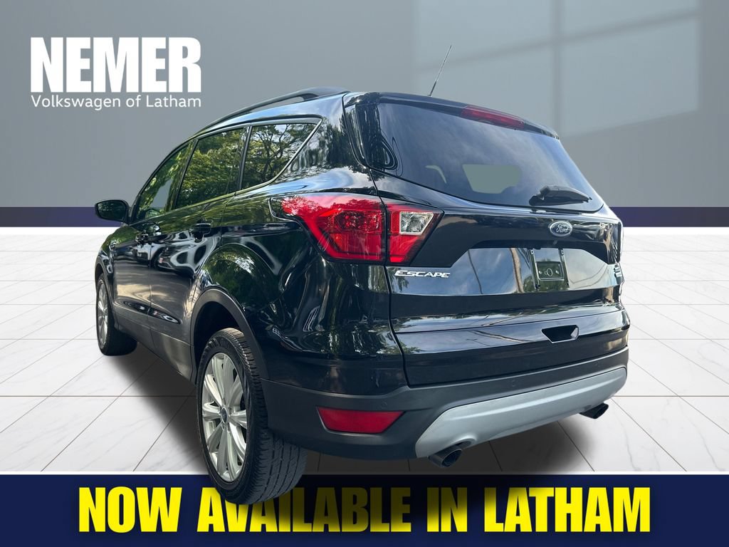 Used 2019 Ford Escape SEL AWD/4WD image 2