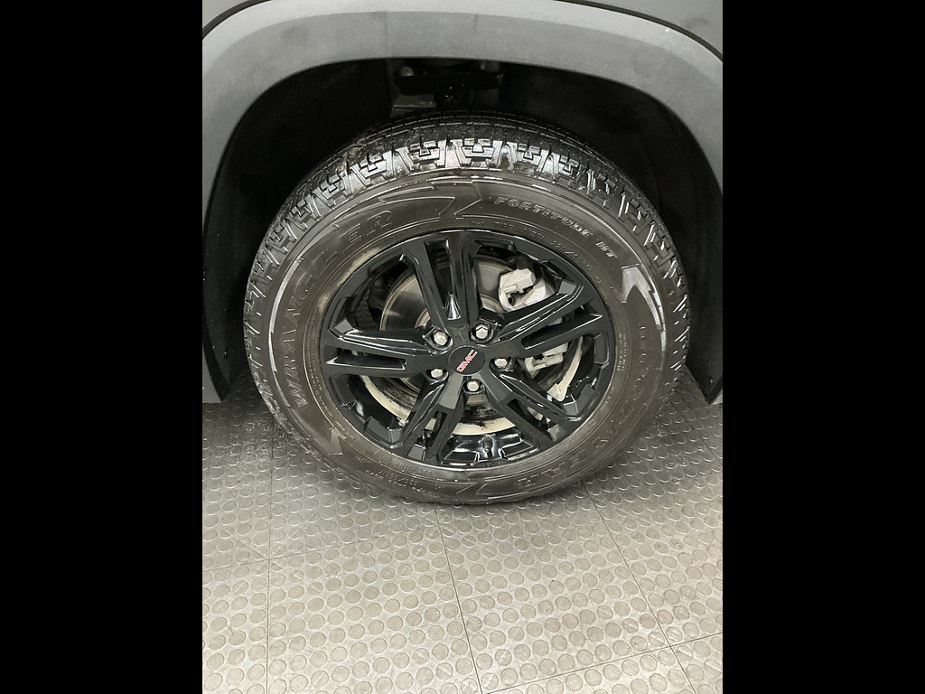 Used 2024 GMC Terrain AT4 w/ LPO, Floor Liner Package AWD/4WD image 40