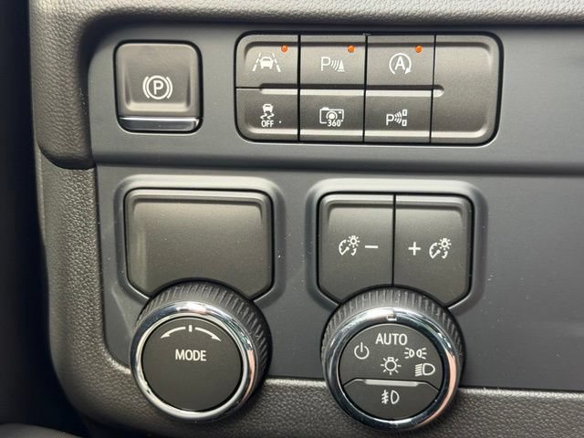 New 2026 Chevrolet Tahoe LT w/ Comfort Package RWD image 19