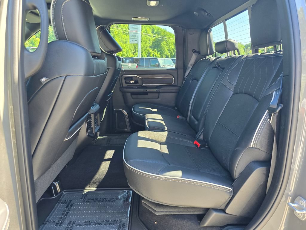 New 2026 RAM 2500 Limited AWD/4WD image 13