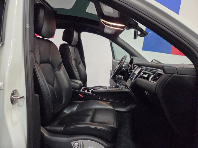 Used 2016 Porsche Macan S AWD/4WD image 59